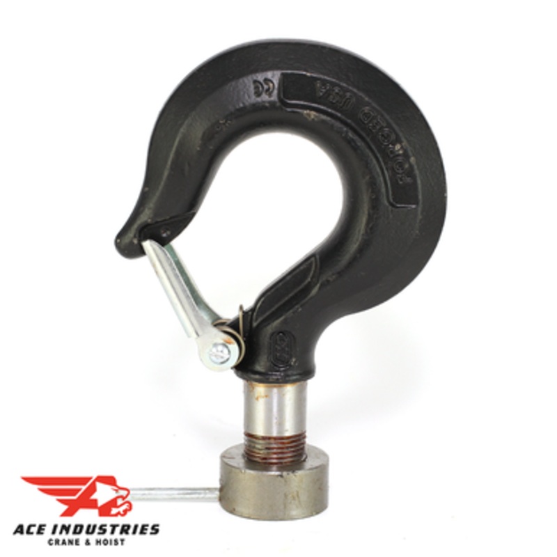 Hook/Latch and Nut 11311601